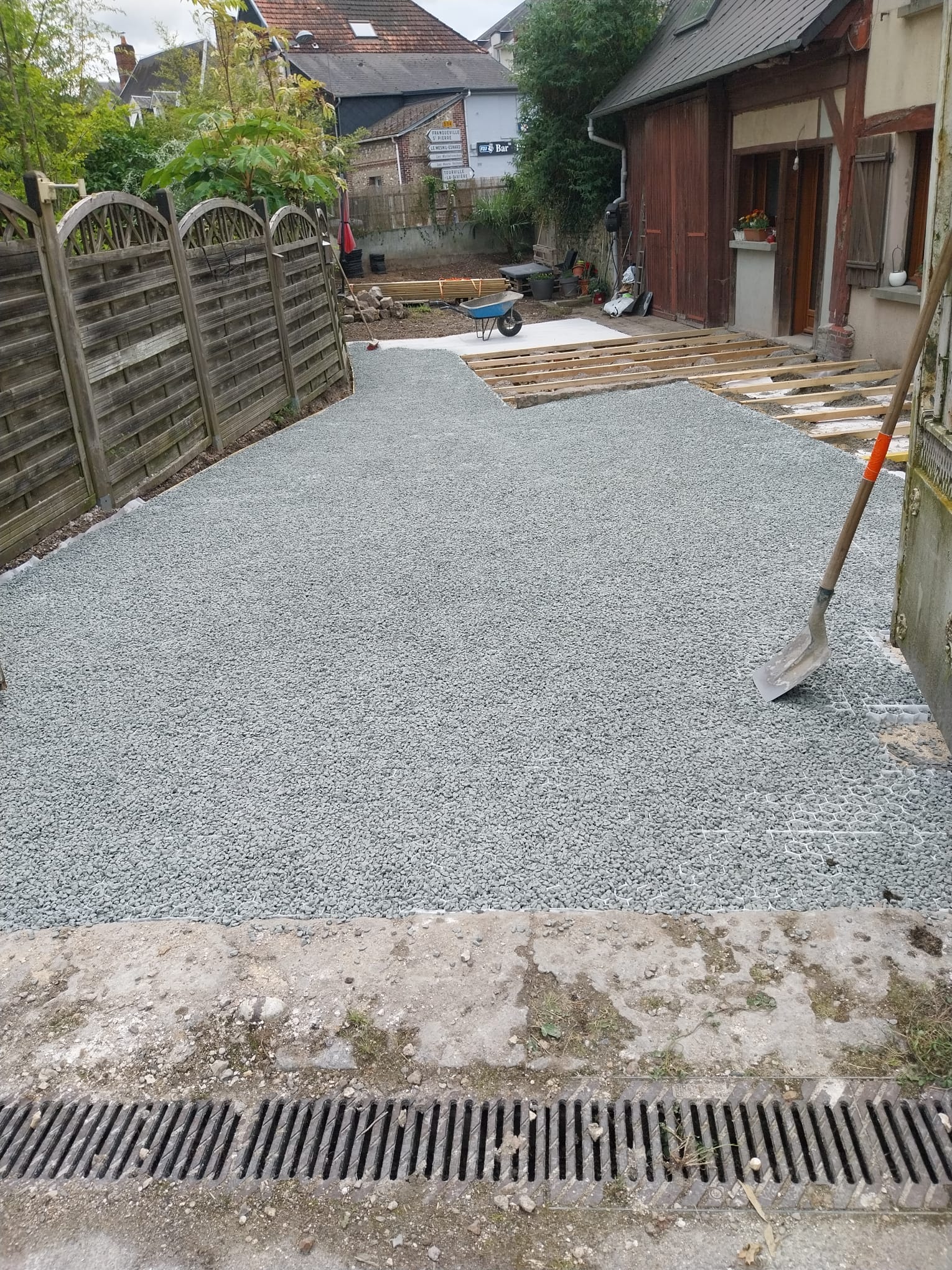 Aménagement extérieur Amfreville La Mivoie